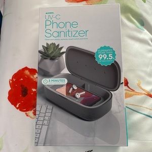 UV phone sanitizer